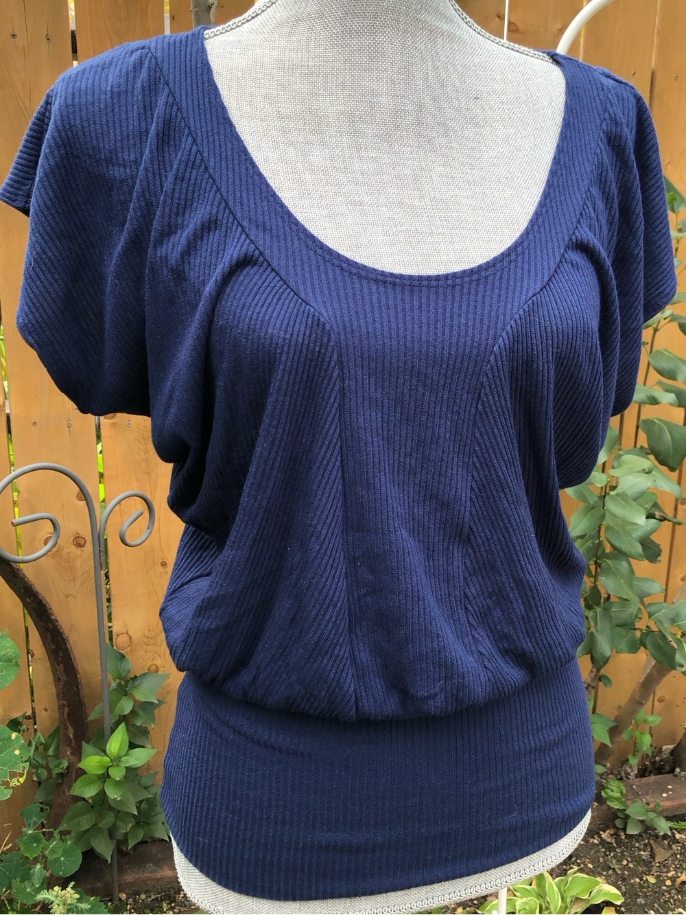 80s Casa Lee Classic Scoop Boat Neck Navy Ribbed Short Sleeve Top Snatched Waist